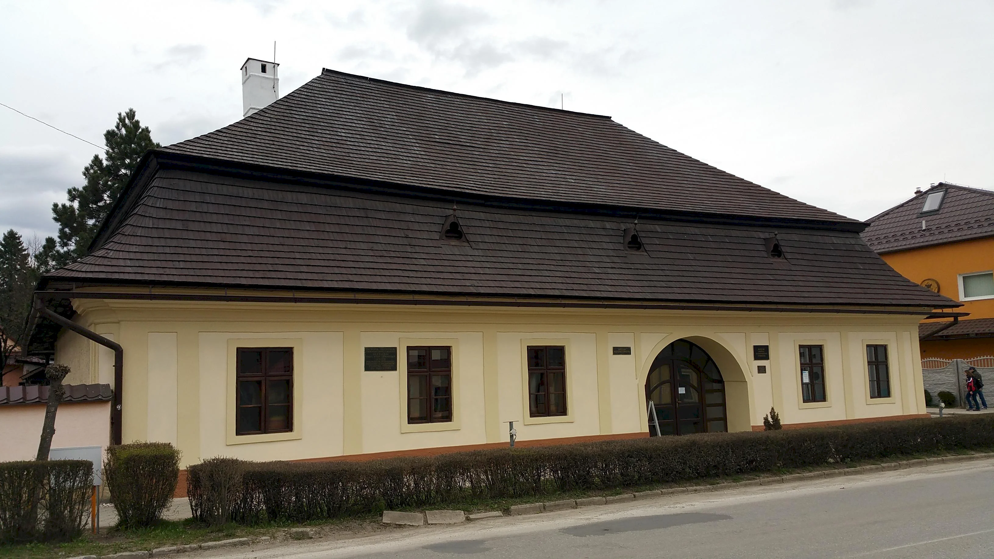 Otvorili zrekonštruované Múzeum Prvého slovenského gymnázia v Revúcej