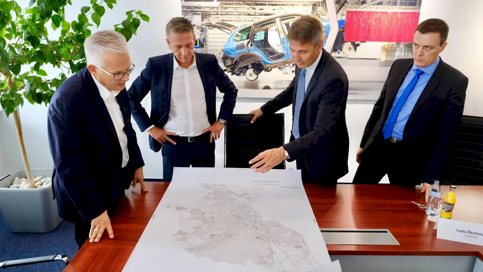 Primátor Bratislavy rokoval s vedením spoločnosti Volkswagen