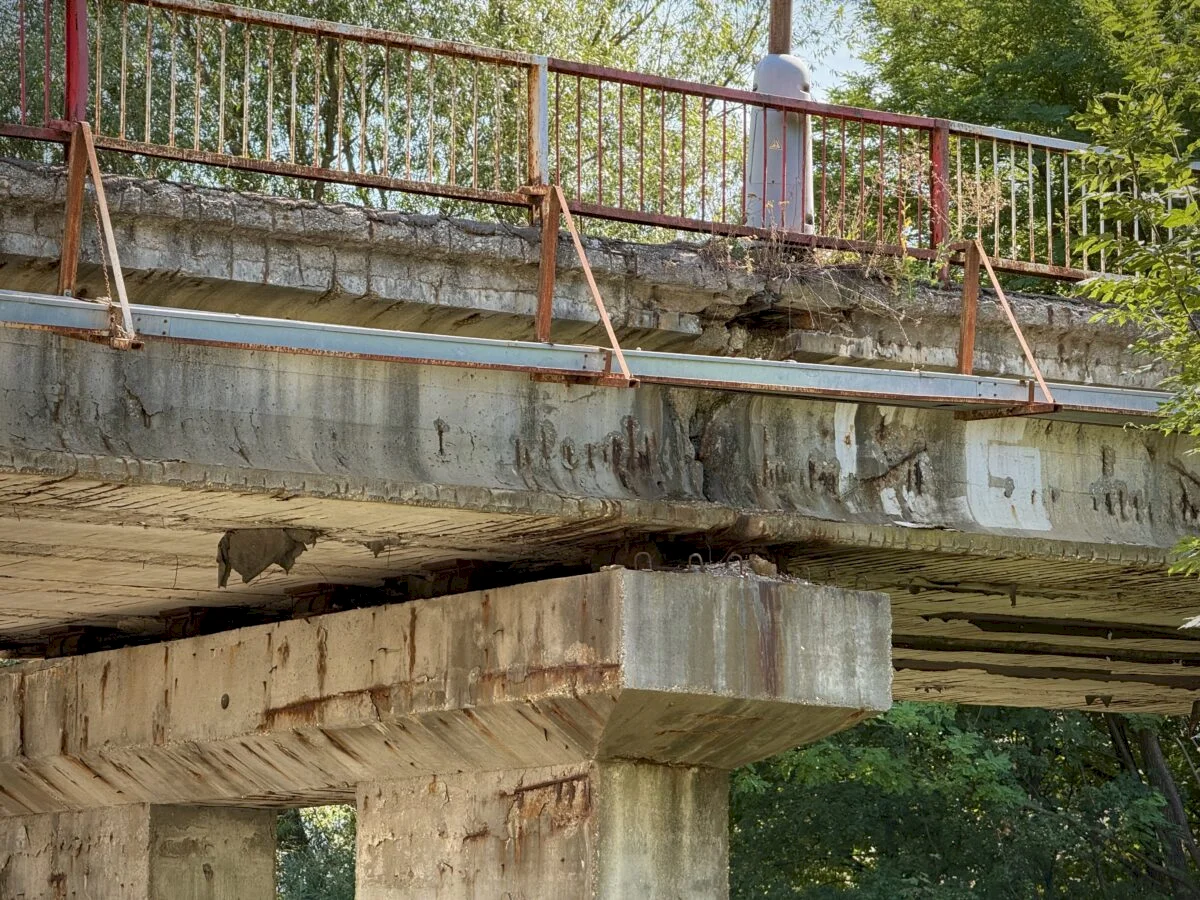 Most spájajúci Radvaň s Fončordou v Banskej Bystrici prejde komplexnou rekonštrukciou, prípravné práce sa už začali